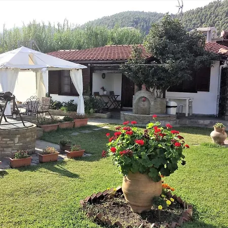 Jenny's Garden Διαμέρισμα *
