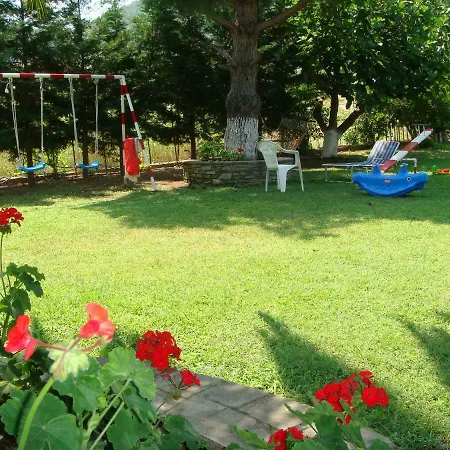 Διαμέρισμα Jenny's Garden Βουρβουρού