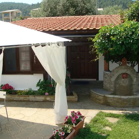 Jenny's Garden Vourvourou